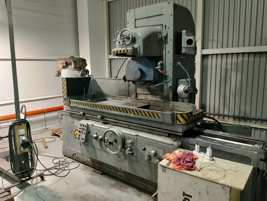 Плоскошлифовальный станок 3Б722